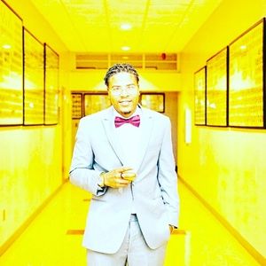 Meet your Posher, Leslie